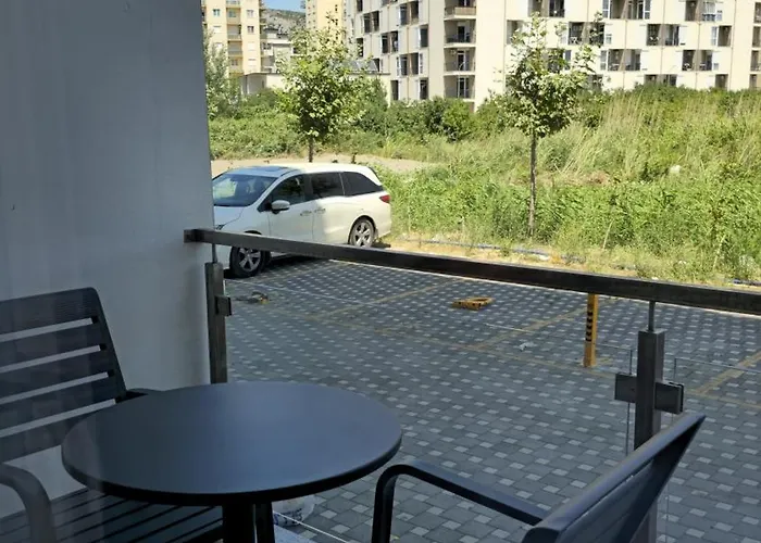 Hermanos 114 アパート *